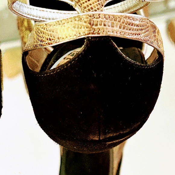 Prada Vintage Snakeskin and Black Suede Platform Sandals with Ankle-Strap - Picture 5 of 11